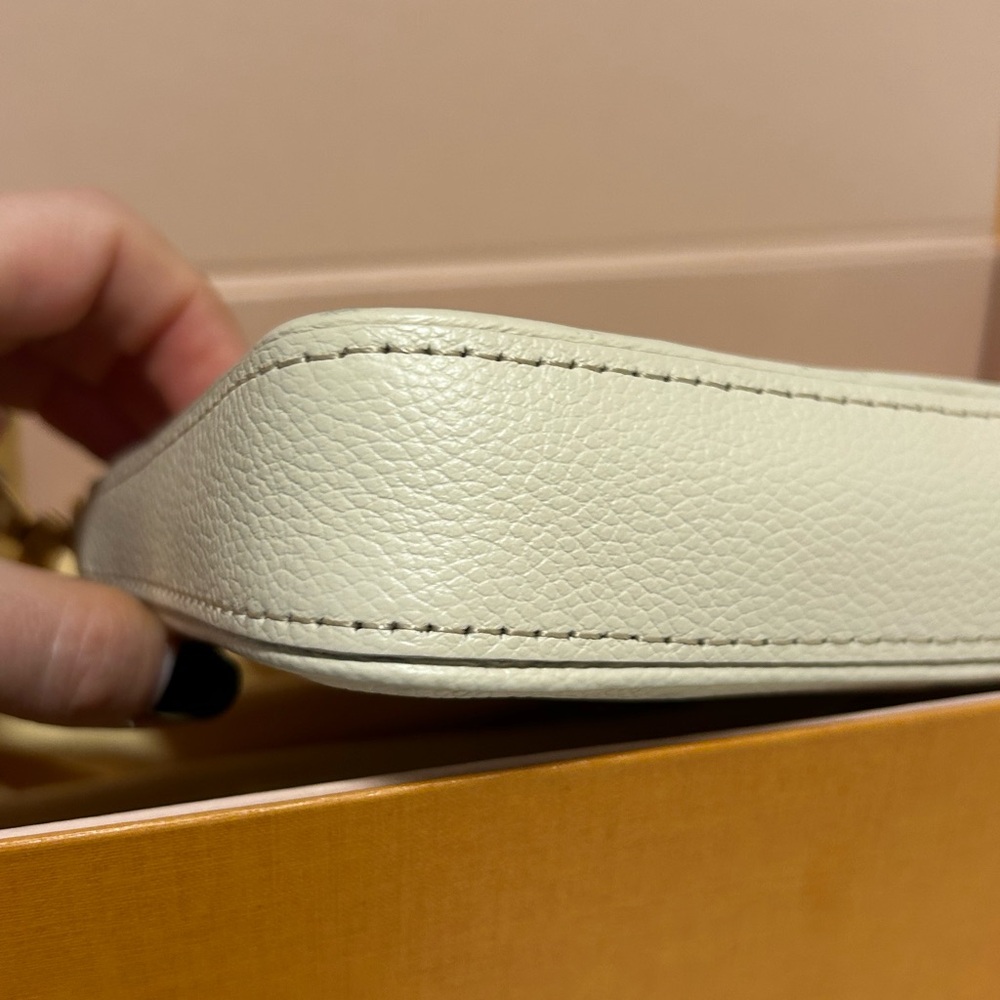 Louis Vuitton Easy Pouch on Strap Full Set - Picture 6 of 13